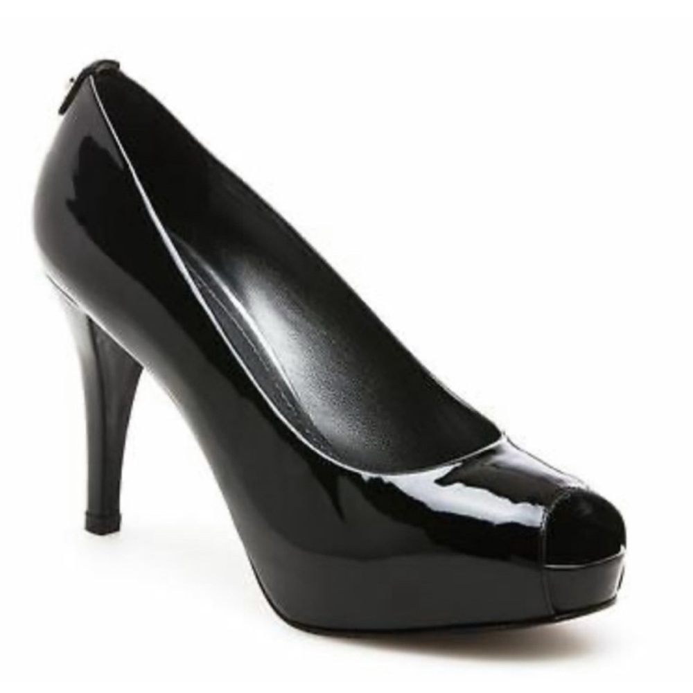 Stuart Weitzman Black Patent Leather Sierra Peep Toe Pump Size 7.5
